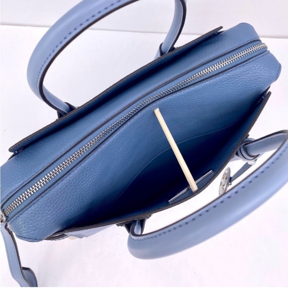 Michael Kors Mercer Medium Belted Satchel
Crossbody And Wallet Set - Picture 8 of 13